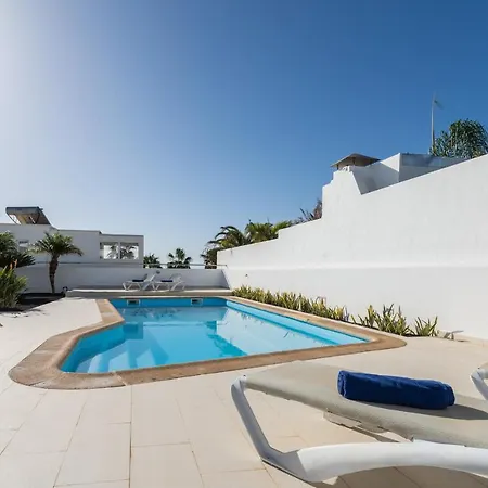 Villa Vela